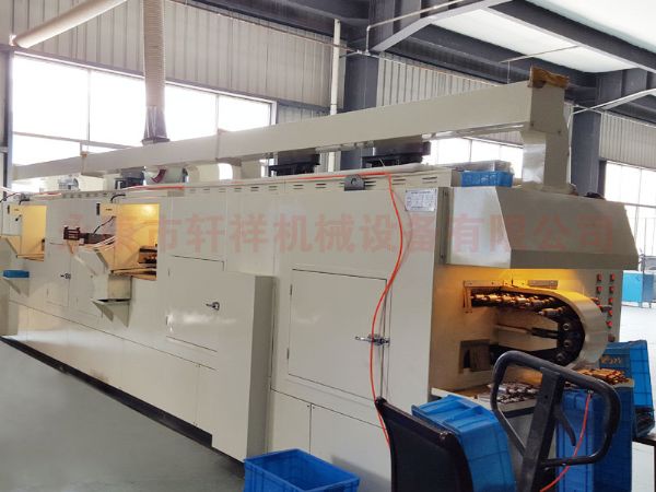 自動轉(zhuǎn)子滴漆機(jī)